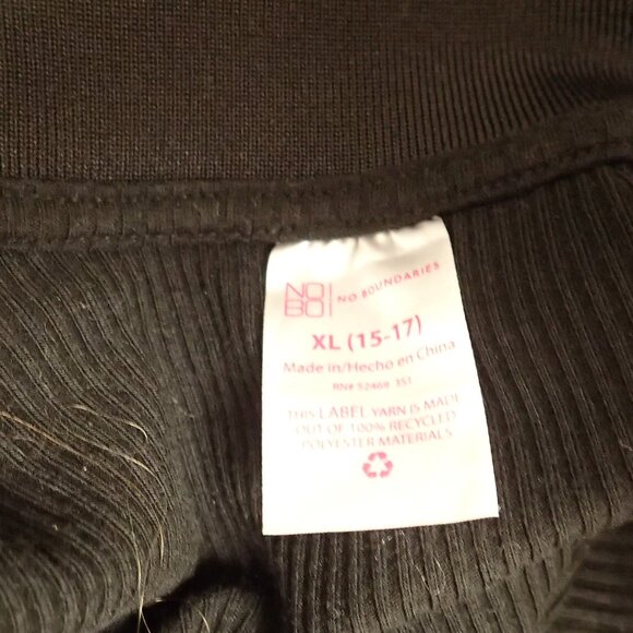 Crop Black Short Sleeve Crop Sweater Size XL 15-17 - Picture 2 of 4